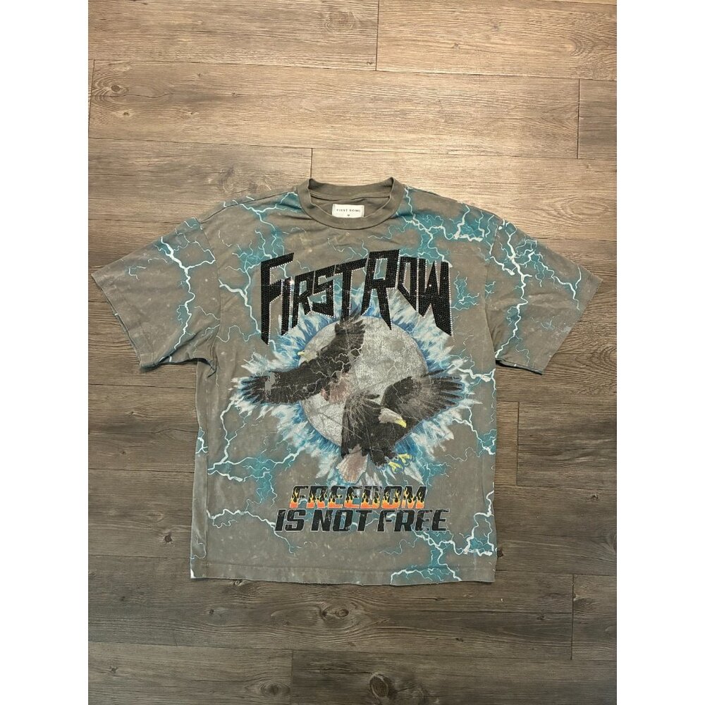 First Row Freedom Is Not Free T-Shirt Mens Medium Gray Graphic Rhinestone Flames